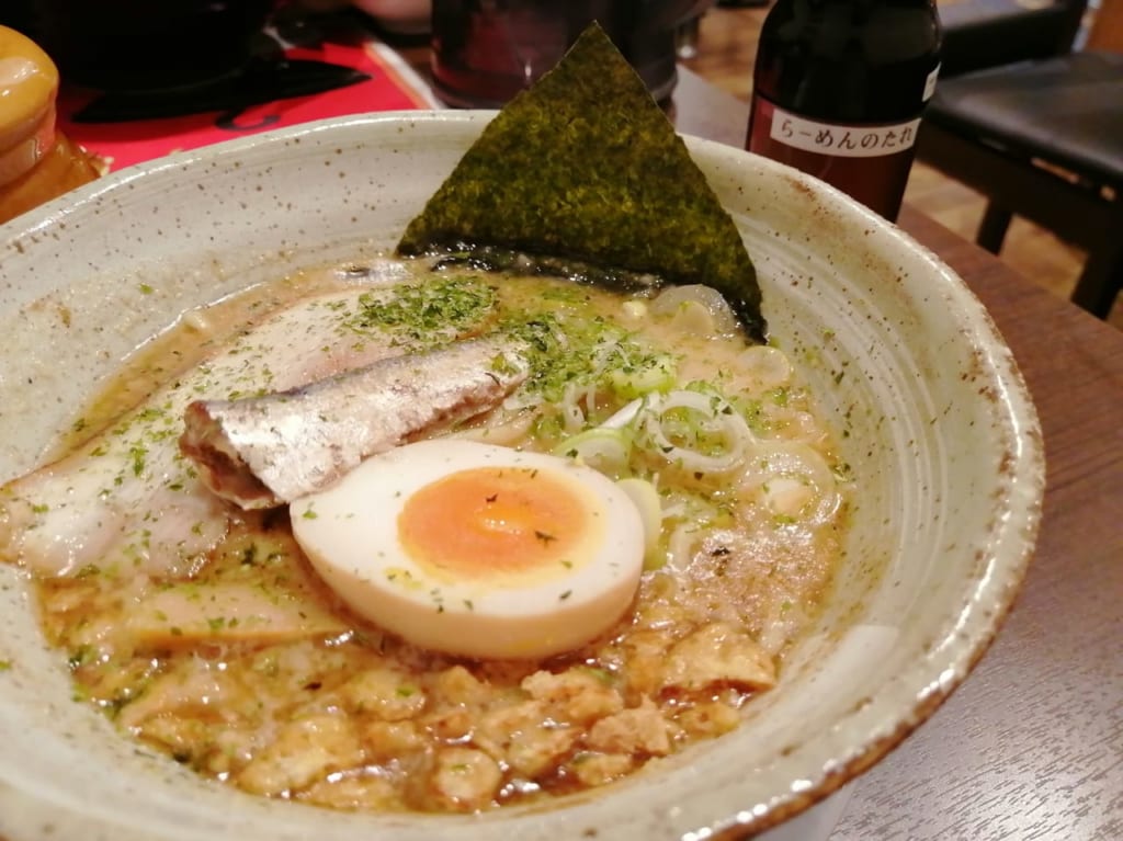 三拍子ラーメン海