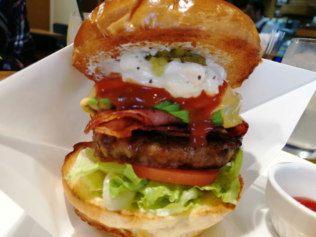 マグズカフェバーガー
